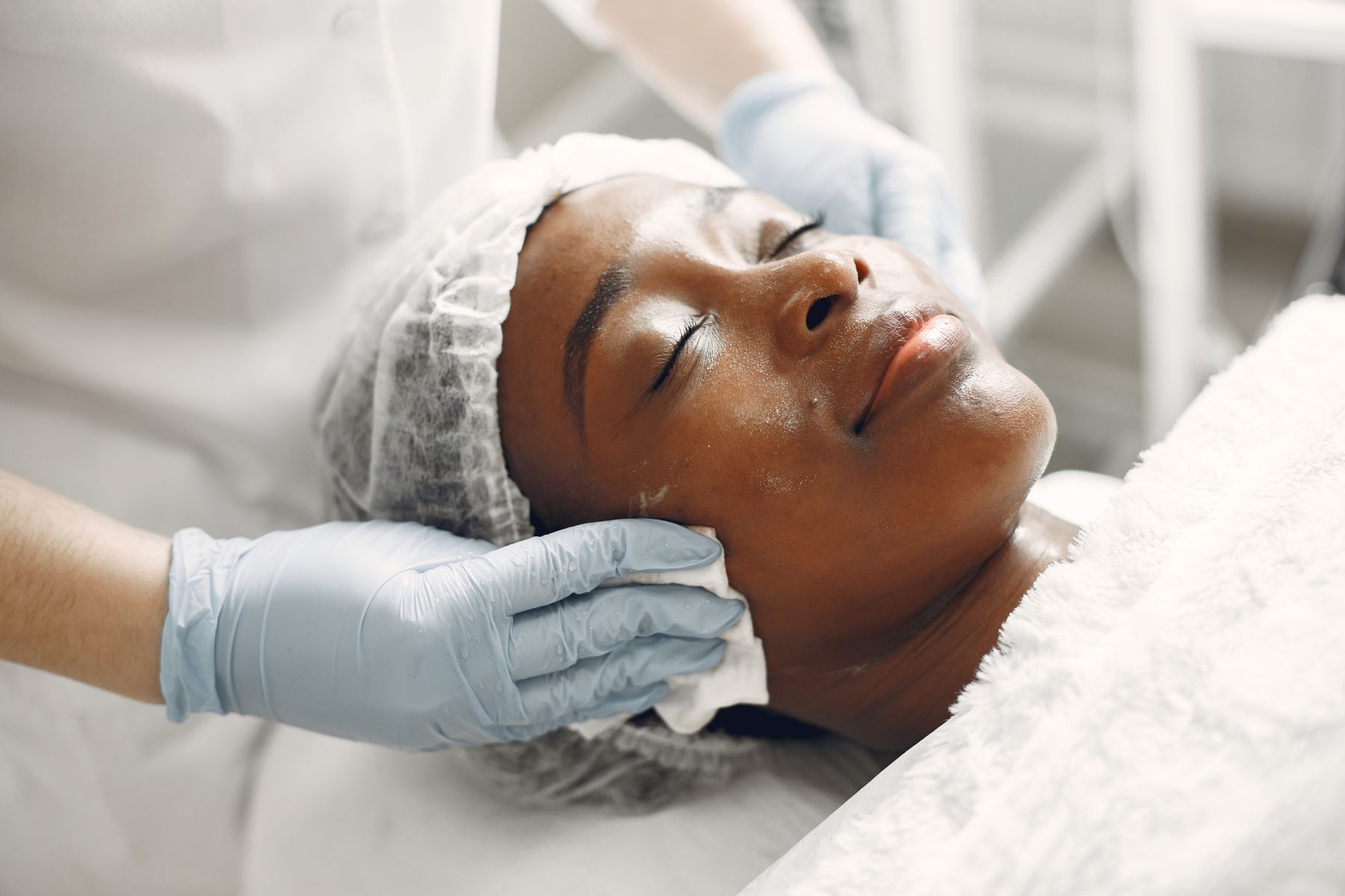 Limpeza de pele na Lumière Estética